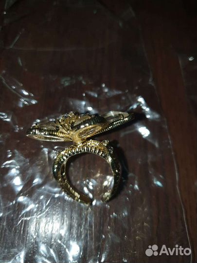 Кольцо женское