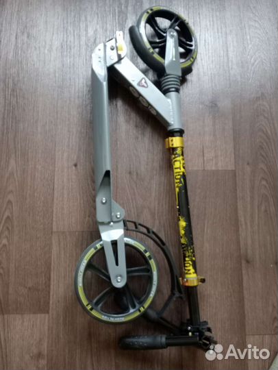 Новые Самокат с 2мя амортизаторами