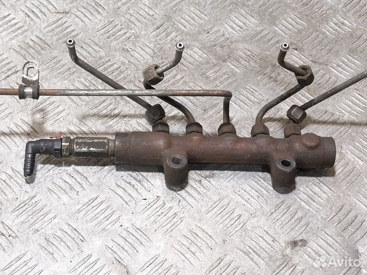 Рейка топливная рампа Ford Transit 2006-2013