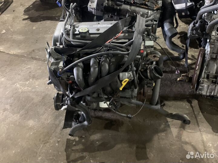 Двигатель Ford Focus 1 1.8 1.6