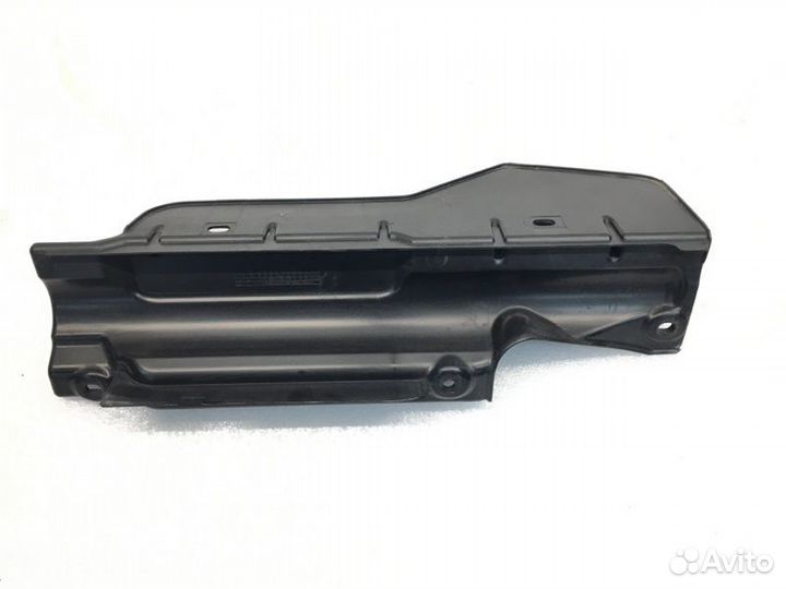 Дефлектор радиатора правый Kia Optima 3 седан 2.4