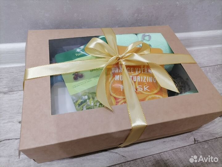 Подарочный набор/ бокс / полотенца