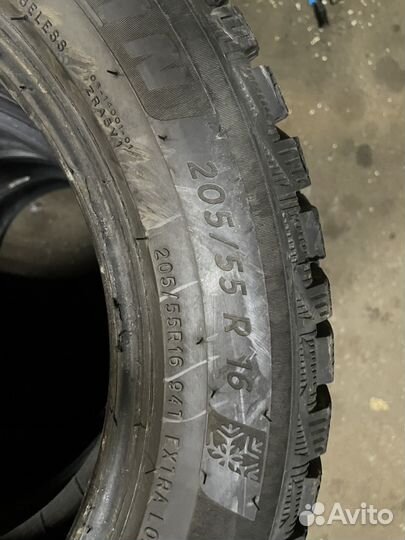 Michelin X-Ice North 4 205/55 R16 94T