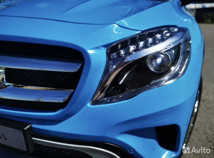 Электромобиль Мерседес белый