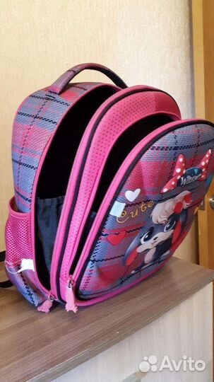Школьный рюкзак