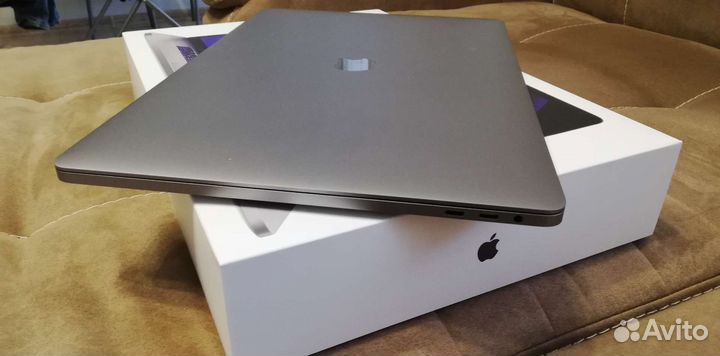 Macbook pro 16 2019 i7