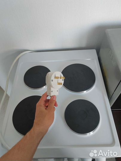 Плита электрическая новая