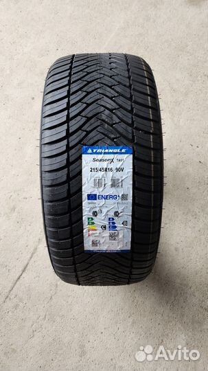 Triangle SeasonX TA01 215/45 R16 90V
