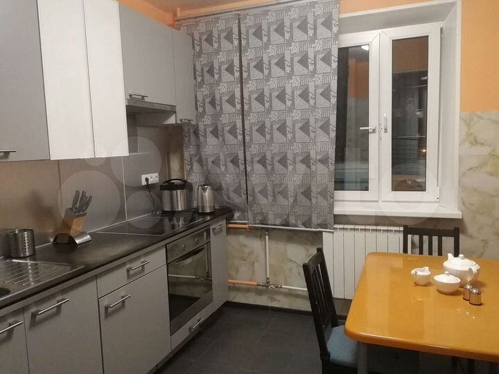 1-к. квартира, 40 м², 10/12 эт.