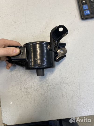 Опора двигателя solaris accent