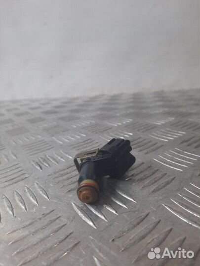 Форсунка Honda Civic 1.6 D16W1 2002