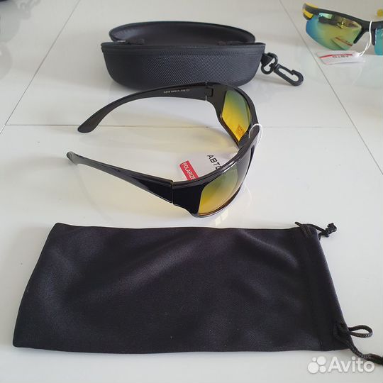 Поляризационные очки в кейсе