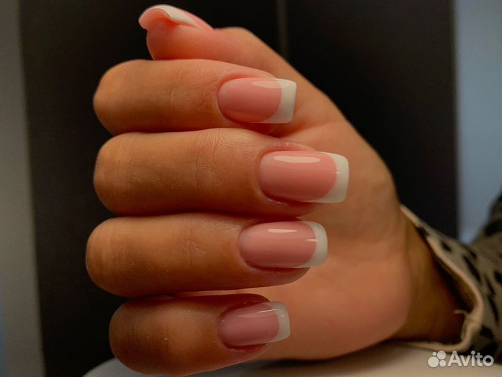 Маникюр, педикюр