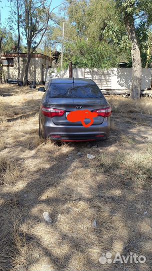 Задняя часть kia Рио 3 седан