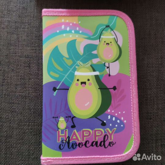 Пенал школьный