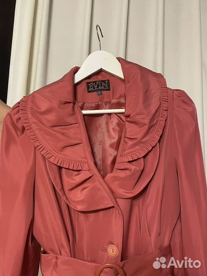 Плащ женский