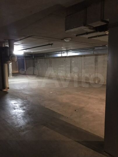 Машиноместо, 14 м²