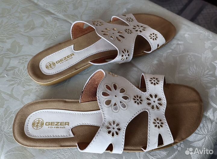 Пакетом. Обувь летняя женская 39-40, 25-25.5