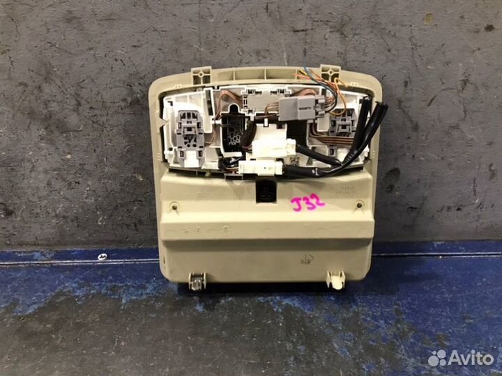 Плафон салона Nissan Teana J32