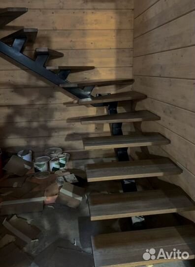 Лестничные перила кованные с монтажем