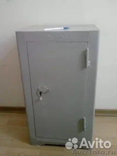 Сейф металлический огнеупорный