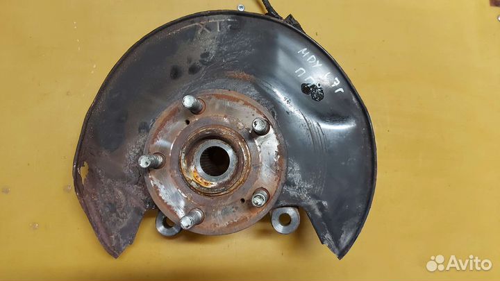 Кулак передний правый Acura MDX YD2 2007-2012