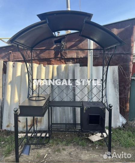 Беседка с мангалом