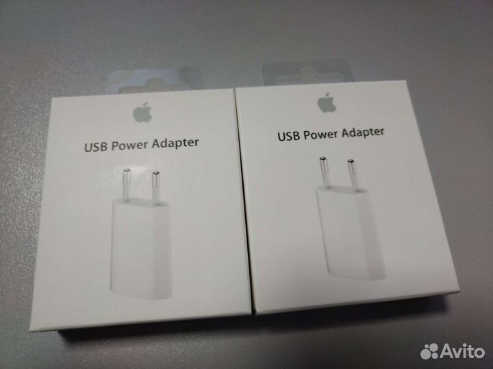 Зарядное устройство Apple USB Power Adapter