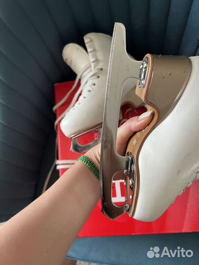 Коньки фигурные edea overture 200