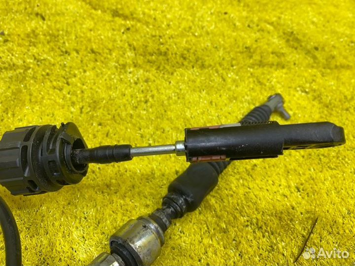 Трос переключения АКПП передний Toyota Land