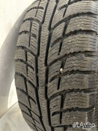 Bfgoodrich Winter T/A KSI 215/55 R17