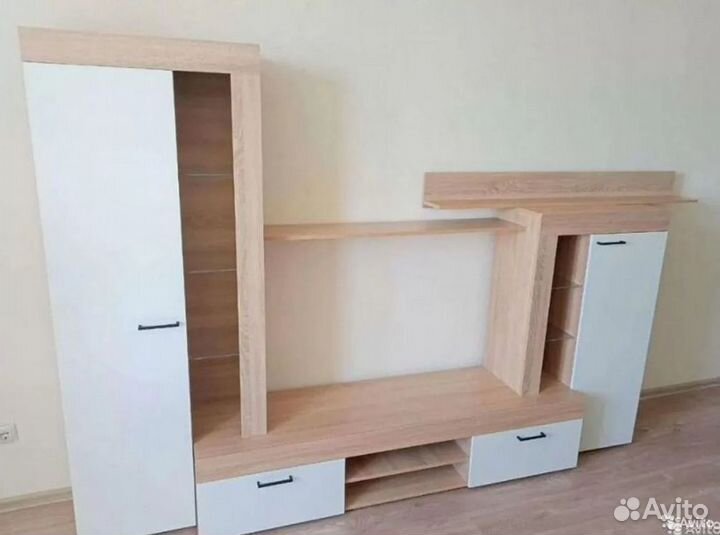 Стенка Дельта в двух цветах