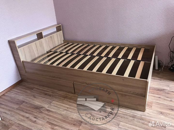 Кровать односпальная с ящиками