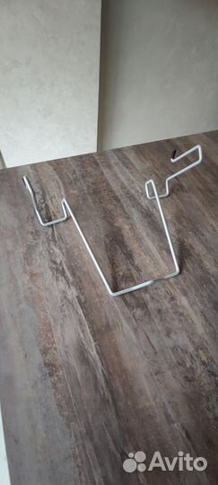 Подставка для книг к 