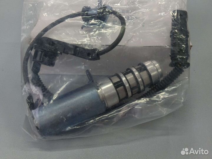 Электро клапан масляного насоса v764723880