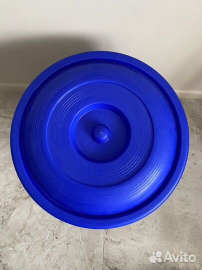 Бак с крышкой 40л