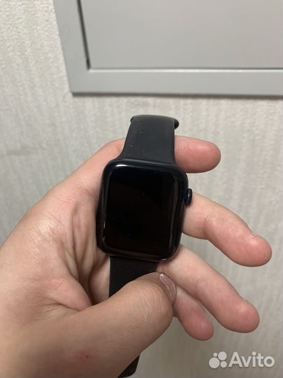 Часы apple watch se 2