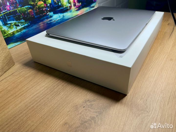 Macbook 12 retina 2018 8gb 256gb