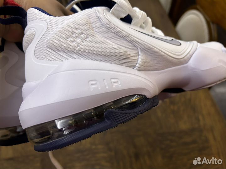 Кроссовки nike