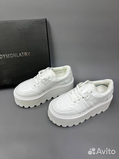 Сникеры dymonlatry