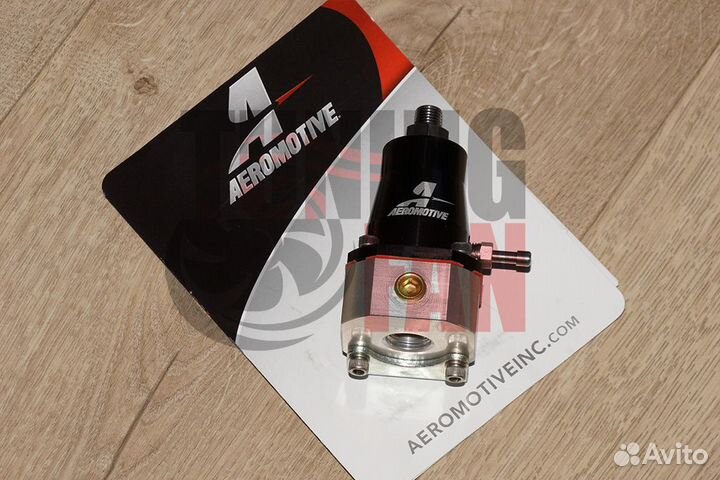 Топливный регулятор Aeromotive под 2 входа AN6