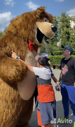 Огромный ростовой медведь 2,7,метра