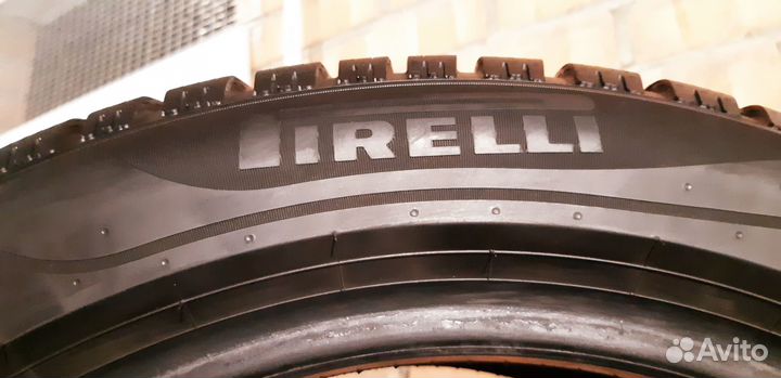 Pirelli Cinturato Winter 2 225/50 R17 98V
