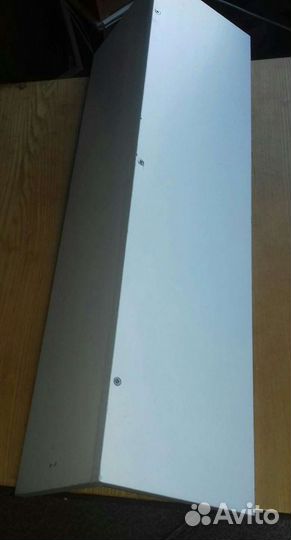 Полка настенная,мебель