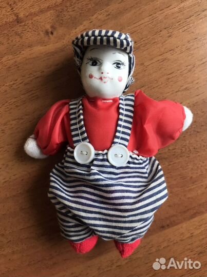 Кукла винтажная