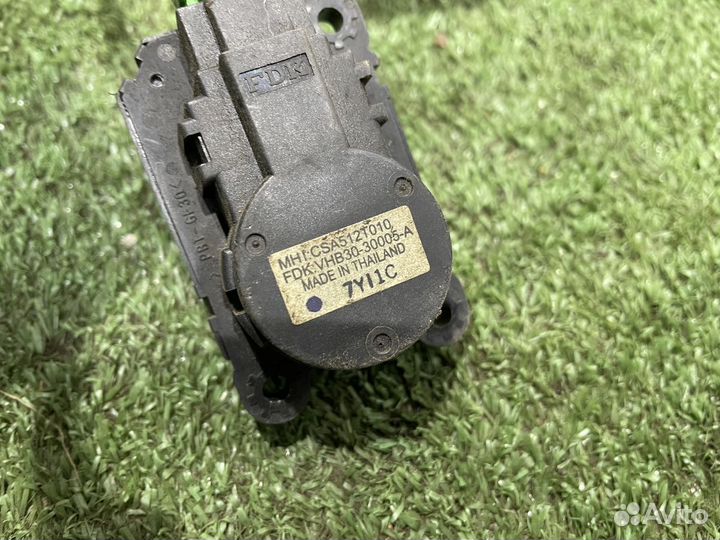 Сервоприводы отопителя Lancer (CY) 10