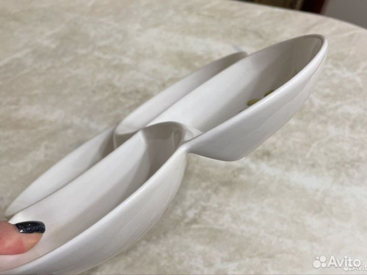 Менажница 4 секции посуда для сервировки 22*22