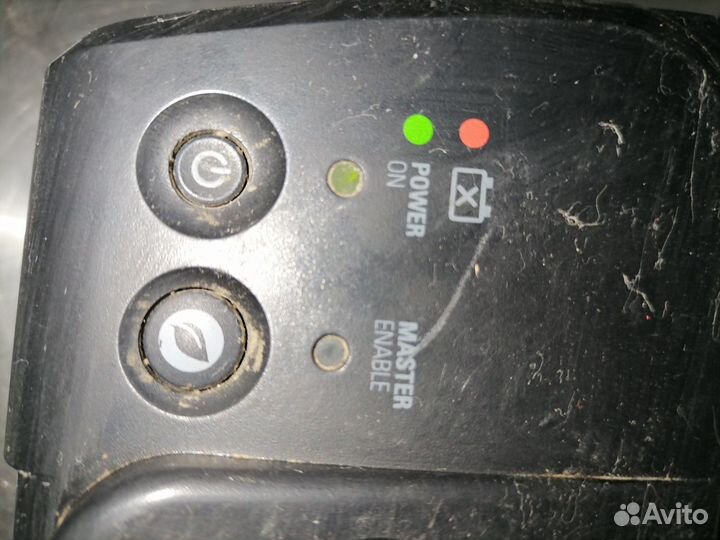 Бесперебойник Back-UPS ES 550