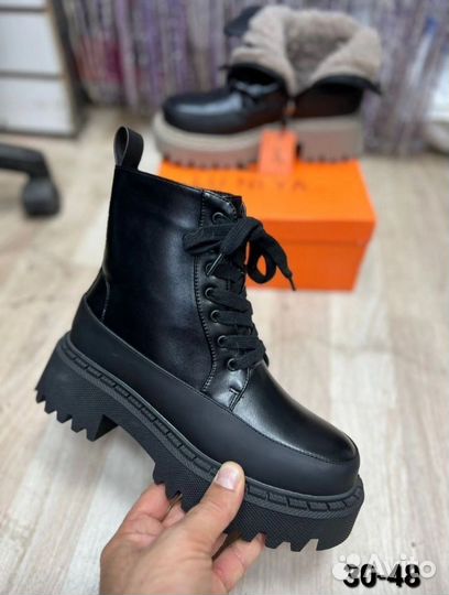 Ботинки женские