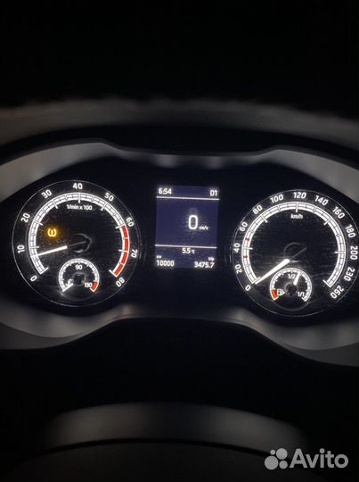 Приборная панель Skoda